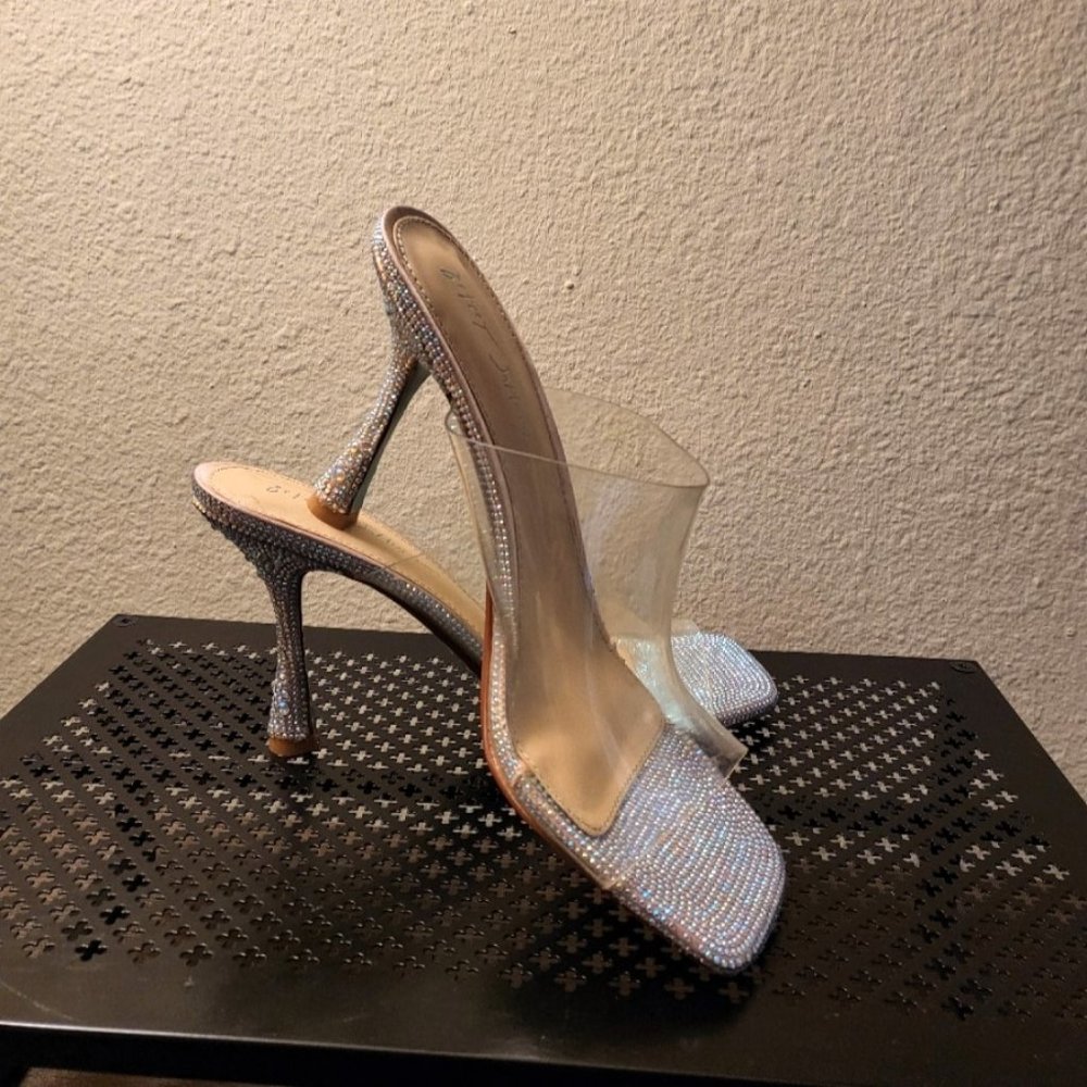 Betsey Johnson Clear Rhinestone Embellished Mule Size 9